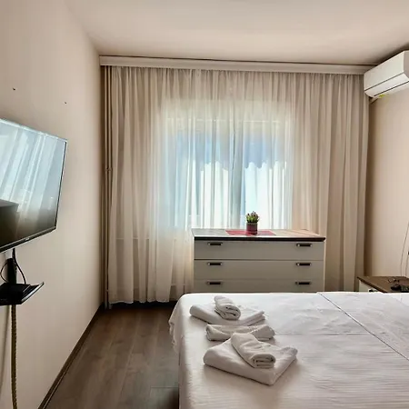 Balkan Beauty Stays By He-Ra Apartments Skopje Exterior photo