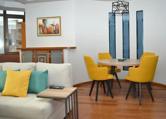 Balkan Beauty Stays By He-Ra Apartments Skopje